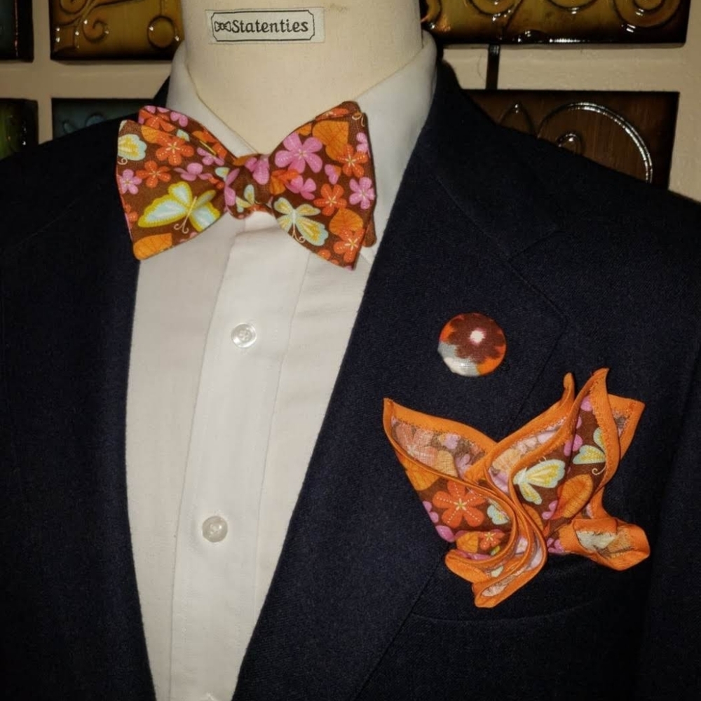 Bowtie & pocket square